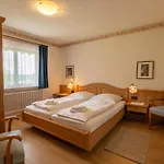 Nyaraló Sonnenbuehl By Interhome